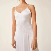 Robe longue en satin blanche