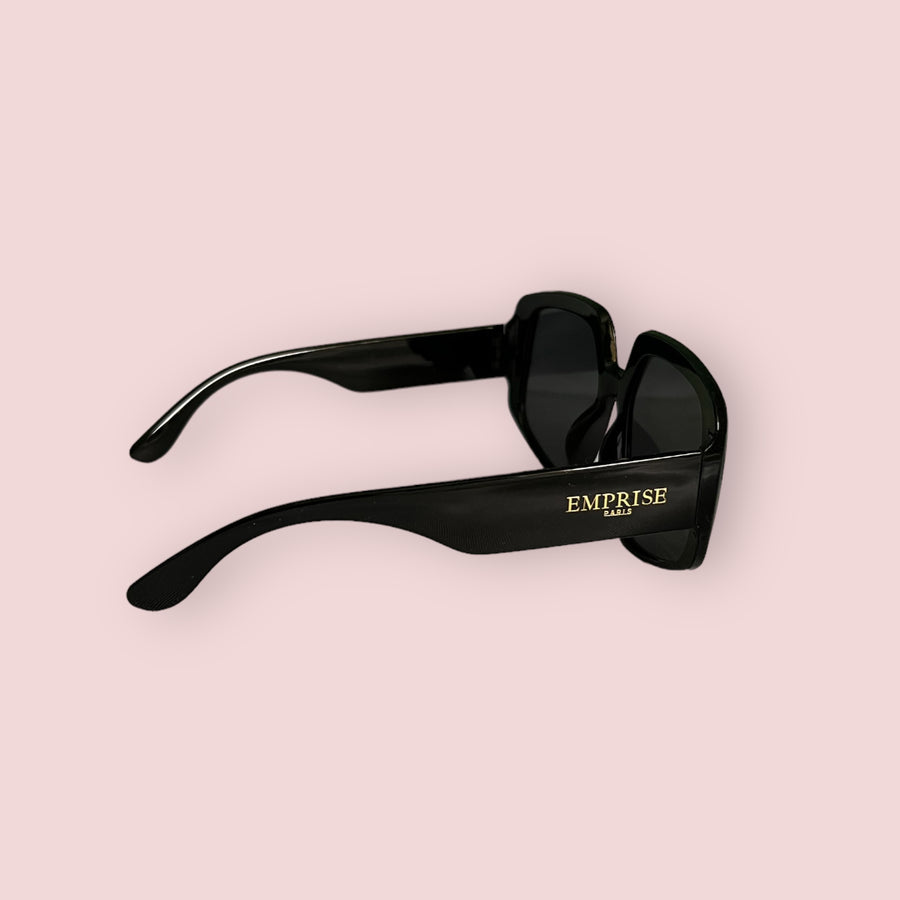 Lunettes de soleil noire