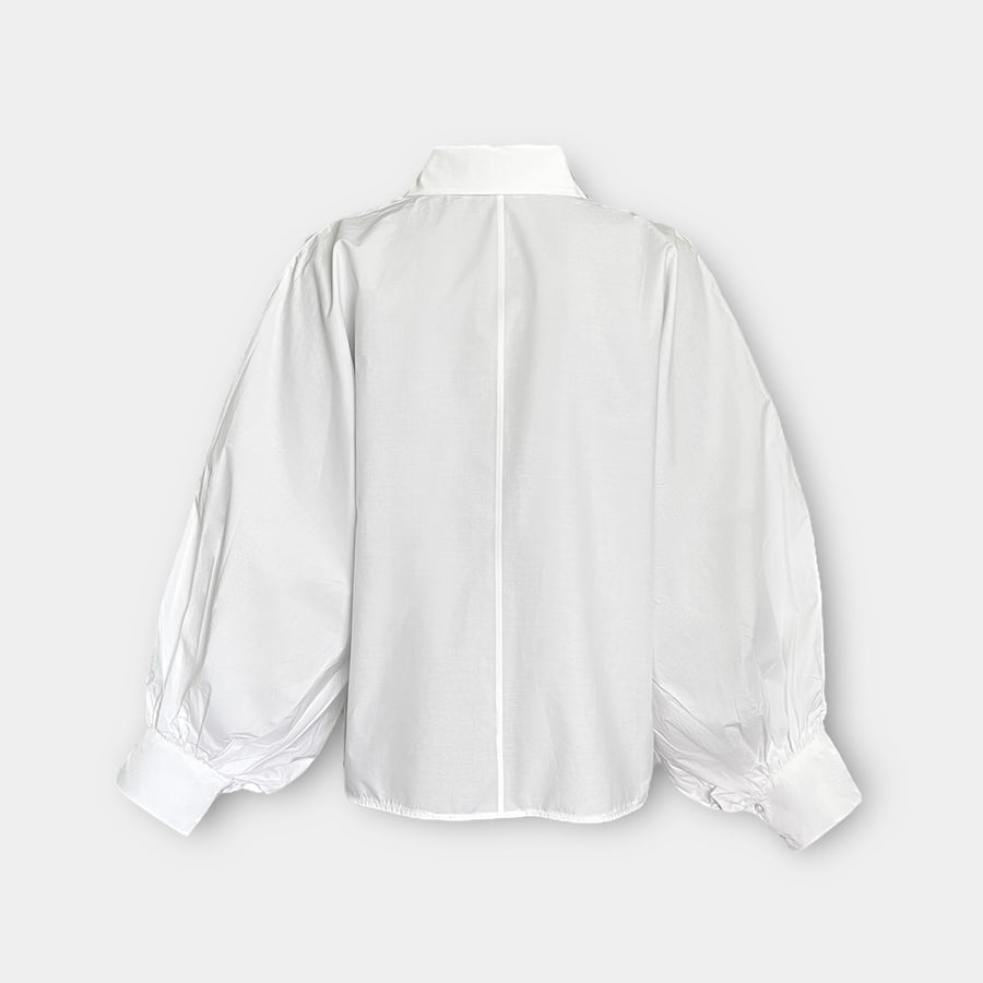 Chemise blanche manches bouffantes